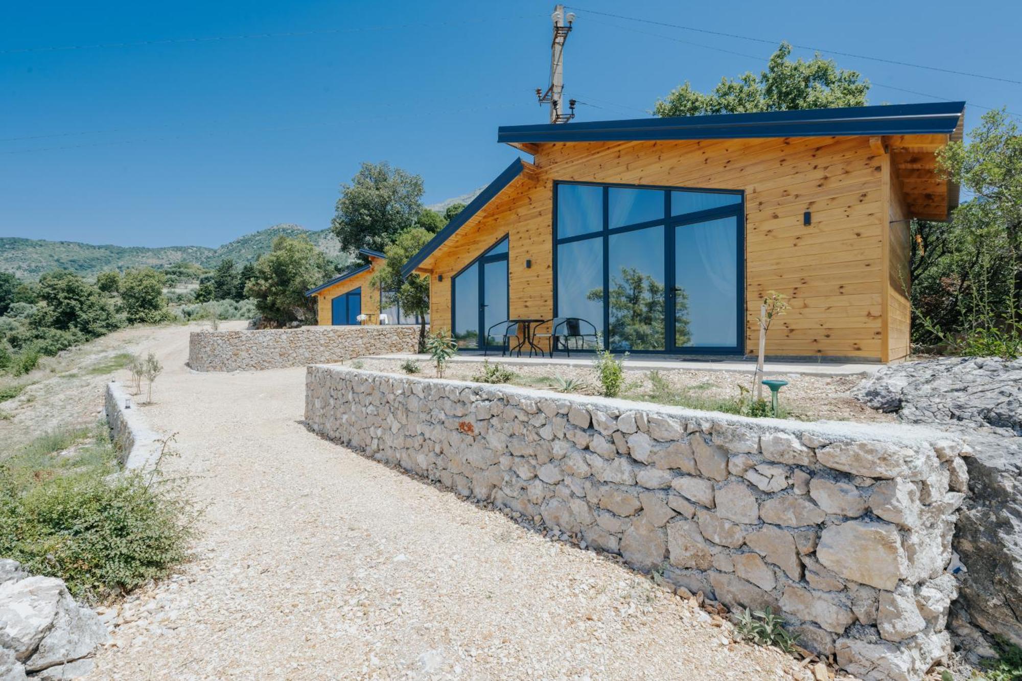 Olive Hills Holiday Homes 巴尔 外观 照片